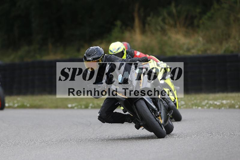 /30 23.06.2025 Get Faster Caremotion ADR/Rider Academy gruen/64